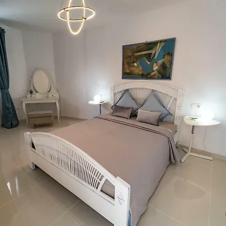 Villa Grand *
