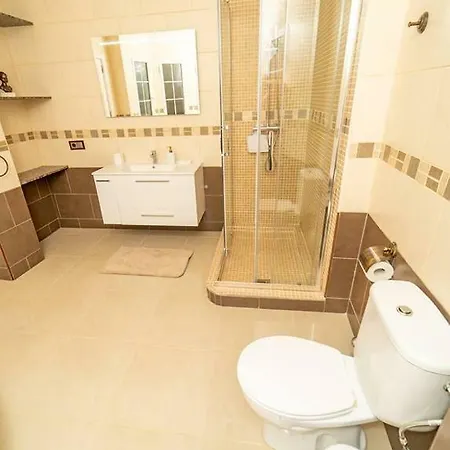 Villa Grand *