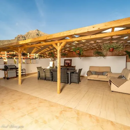 Grand Villa